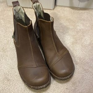 El Naturalista Booties - Size 40 euro- size 9